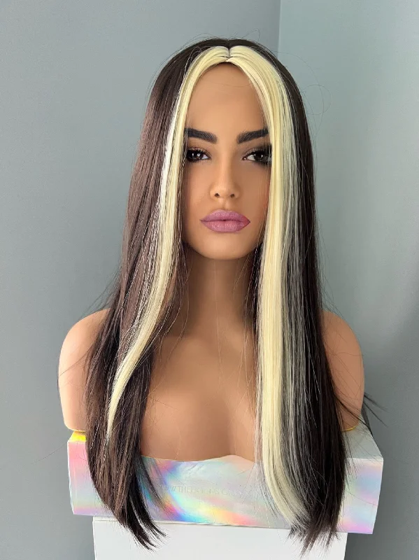 ""Jasmin"" - Long Brown Wig Blonde Money Piece Highlights