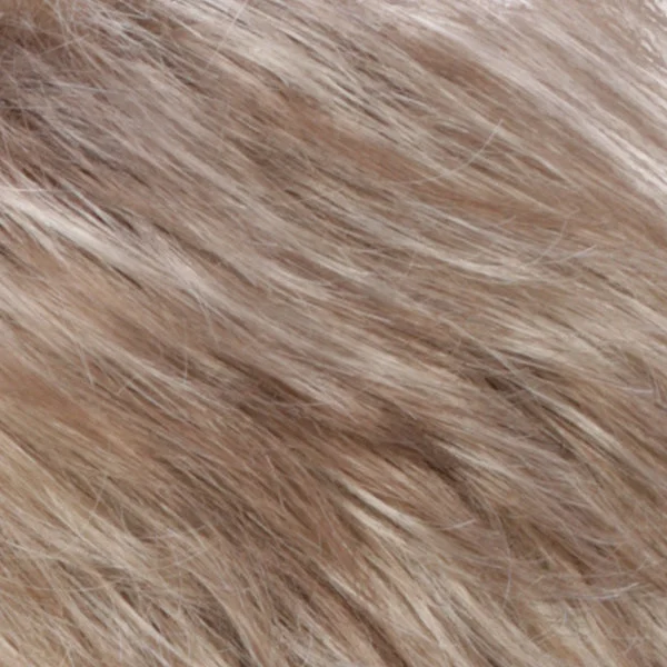 R18/22 | Ash Blonde | Light Ash Blonde Blend