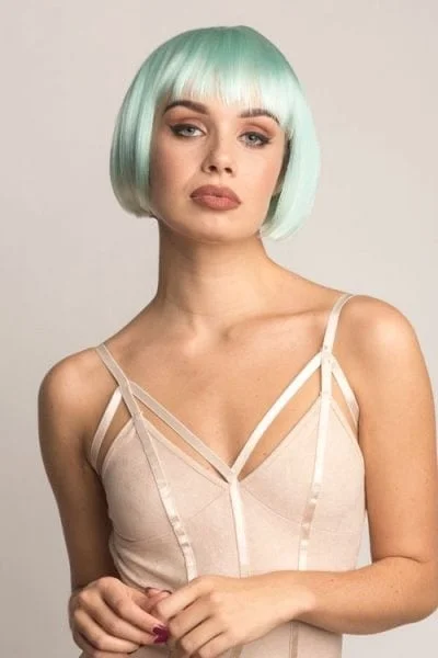 Turquoise bob wig, with platinum blonde ombre, short and chic: Eunice