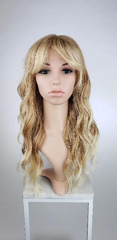 Fantasia Strawberry Blonde - Fashion Wig